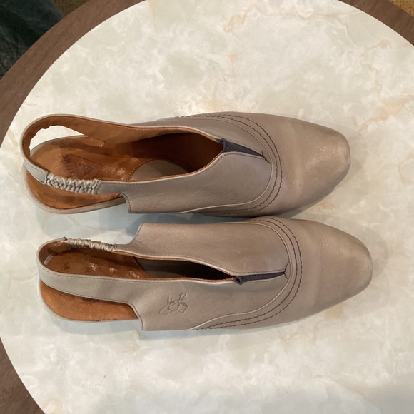 John Fluevog mule slingback wedge size 7 - Picture 7 of 8